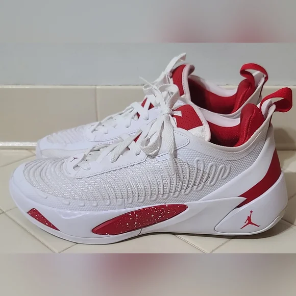Jordan | Shoes | Jordan Luka White Fire Red Mens Size 11  display picture 3